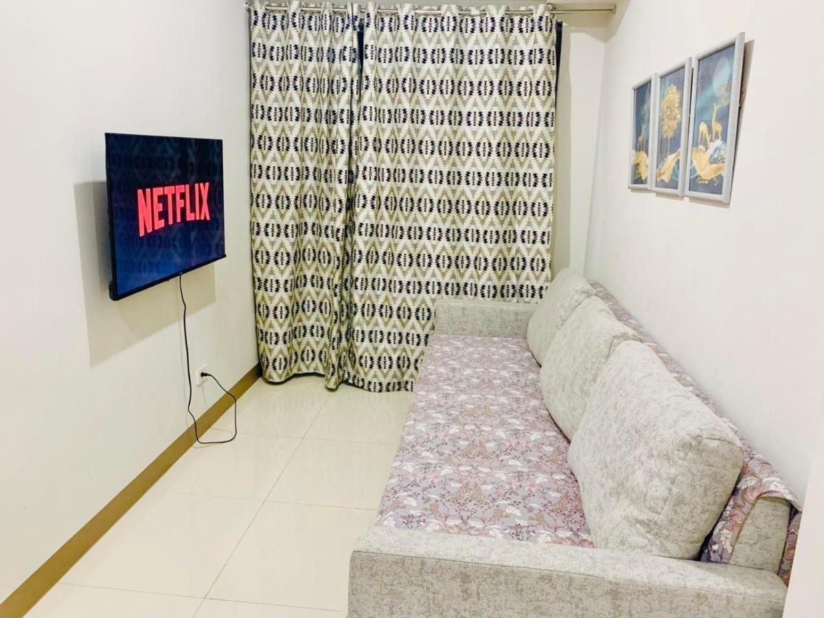 Sea 2-Br Unit With Free Parking Near Mall Of Asia ปาไซ ภายนอก รูปภาพ